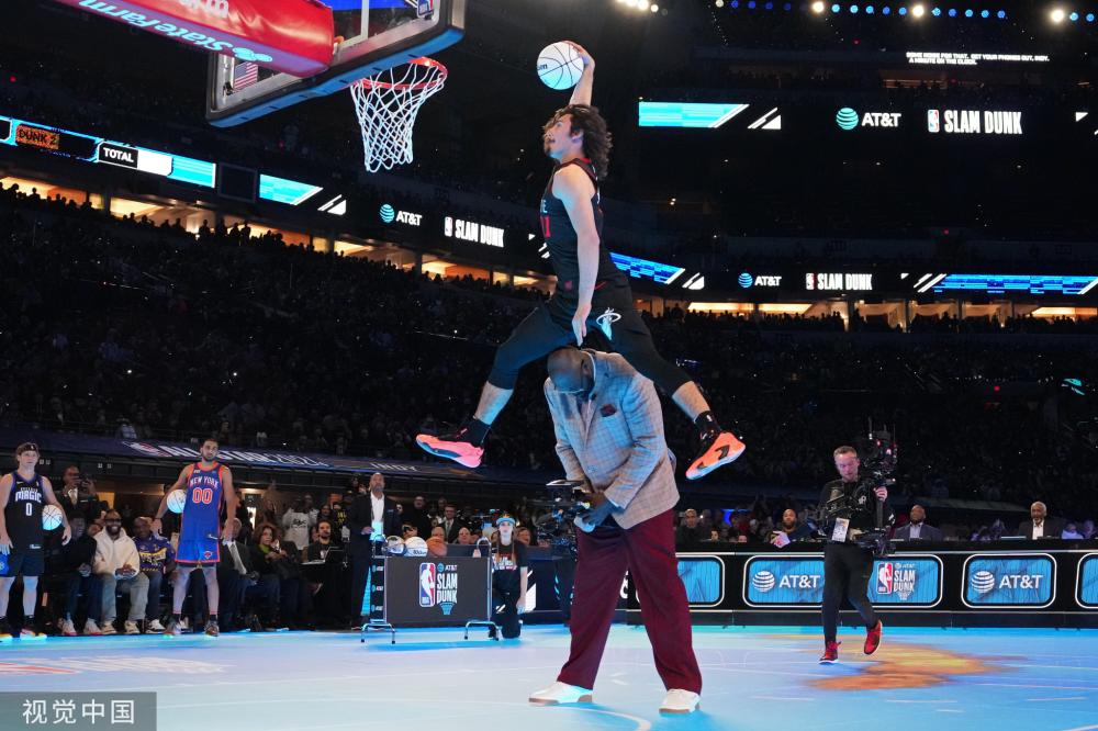 致的违规行 致的违规行